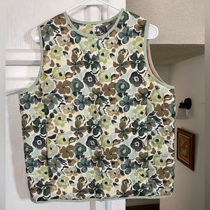 Girl’s Free Assembly Vest